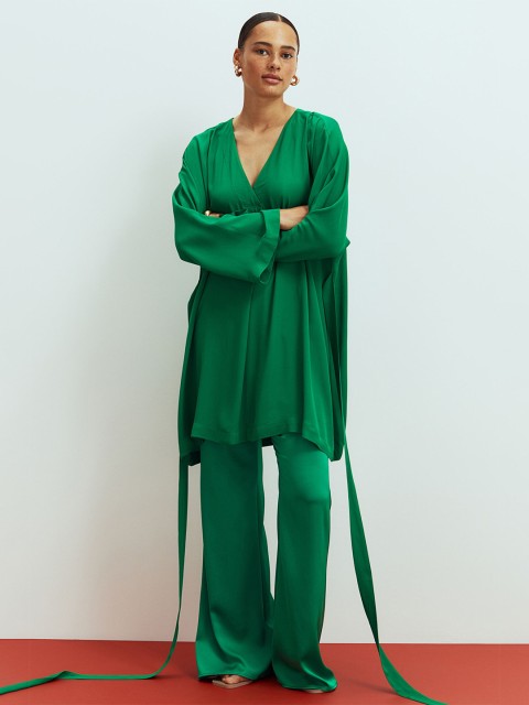 

H&M Women Green Maxi Short Kaftan Nightdress