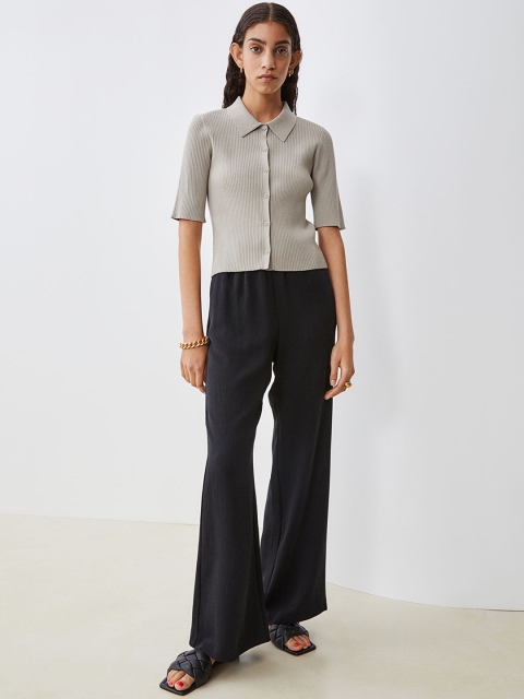 

H&M Women Black Solid Wide Lyocell-Blend Trousers