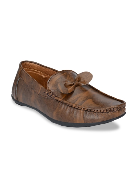 

BUCIK Men Brown Perforations Loafers
