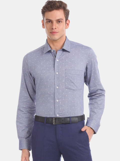 

Arrow Men Blue Ditsy Printed Cotton Formal Shirt