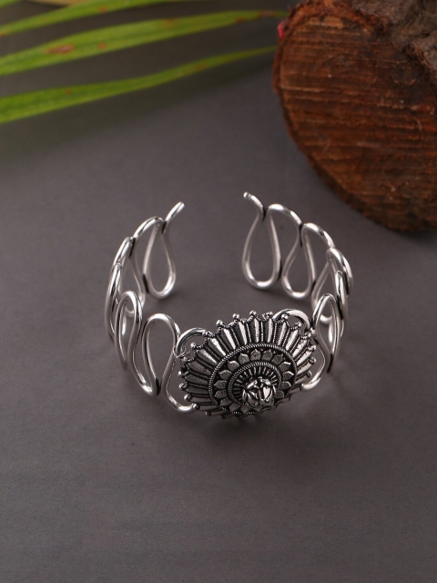 

Infuzze Oxidized Silver-Plated Bangle