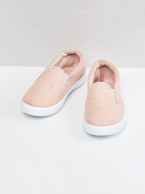 

max Girls Peach-Coloured Printed PU Slip-On Sneakers