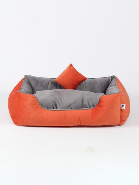 

WIGGLE TWIDDLE Orange & Grey Solid Pet Bed