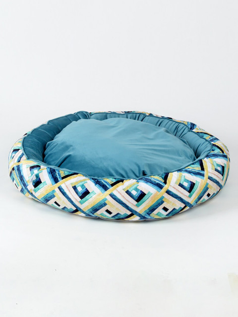 

WIGGLE TWIDDLE Turquoise Blue & Beige Printed Dog Pet Bed