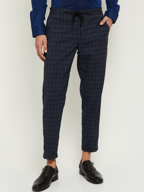 

max Men Blue Checked Trousers