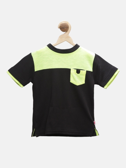 

First Kick Boys Black Colourblocked Pockets T-shirt