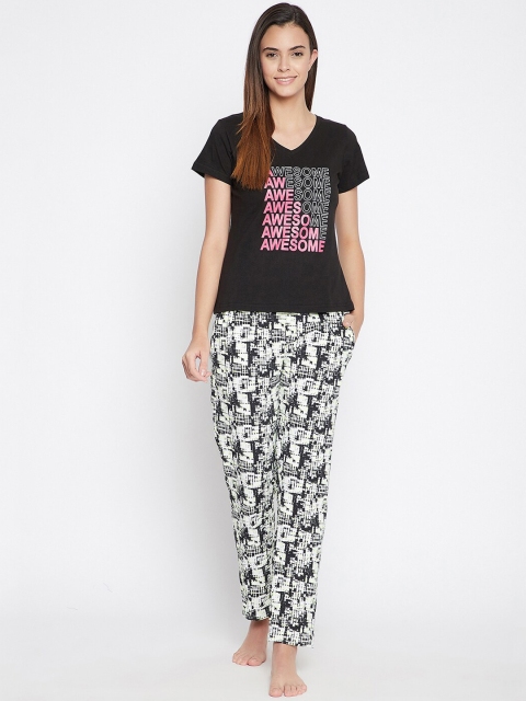 

Clovia Women Black& White Graphic Printed Pyjama Set