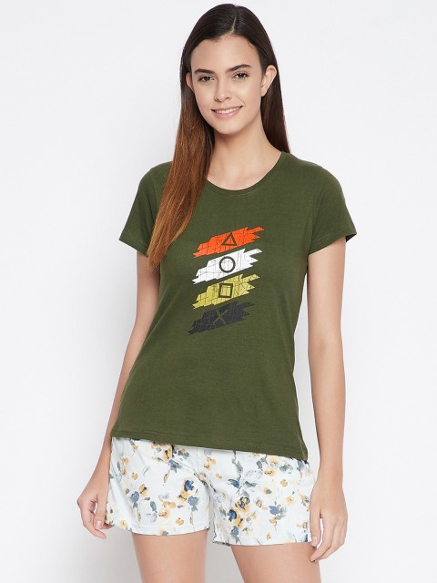 

Clovia Women Green Printed Pure Cotton Shorts & T-shirt Night suit