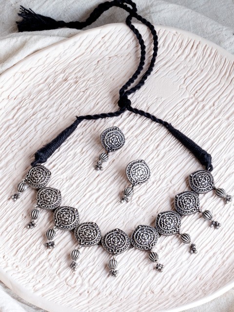

Infuzze Oxidised Silver-Plated And Black Jewellery Set
