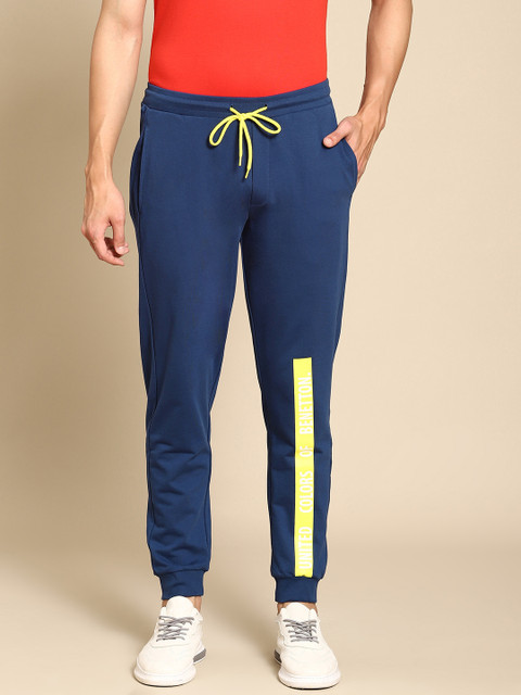 

United Colors of Benetton Men Blue & Lime Green Striped Detail Joggers, Navy blue
