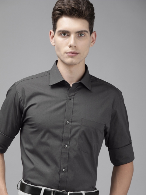 

Park Avenue Men Solid Grey Opaque Pure Cotton Formal Shirt