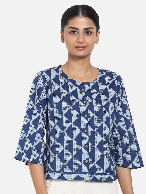 

Bewakoof Blue & Navy Blue Geometric Blouson Top