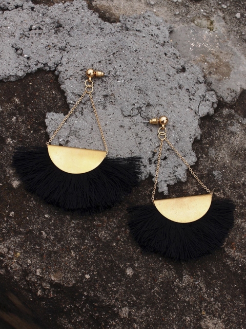 

Bellofox Black & Gold-Toned Gold-Plated Contemporary Drop Earrings