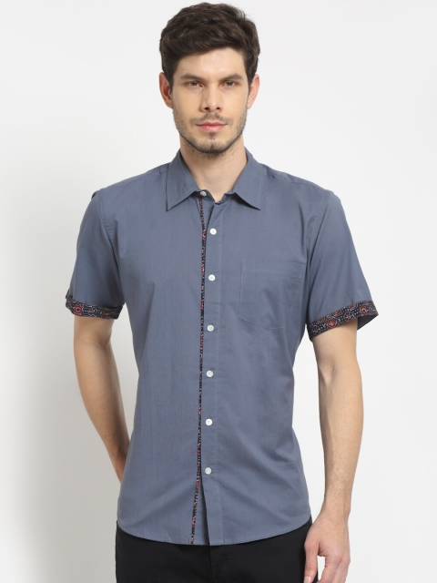 

Ekmatra Men Blue Opaque Casual Shirt