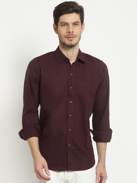

Ekmatra Men Maroon Opaque Casual Shirt