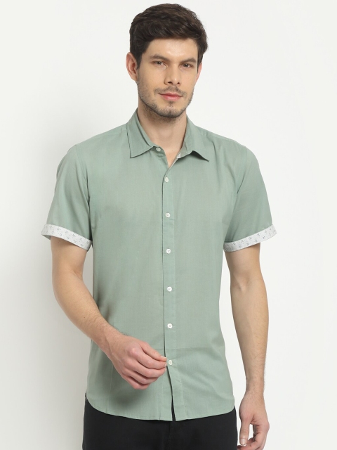 

Ekmatra Men Green Opaque Casual Shirt