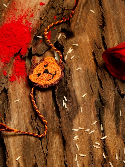 

Bodh Design Kids-Unisex Yellow & Brown Bear Handmade Rakhi