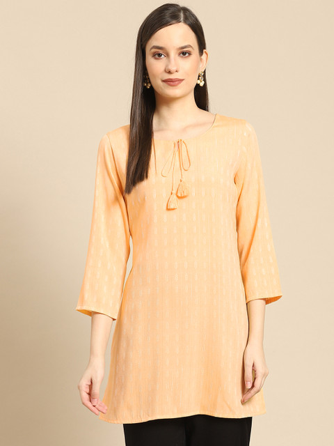 

Prakrti Women Yellow Ethnic Motifs Printed Kurti