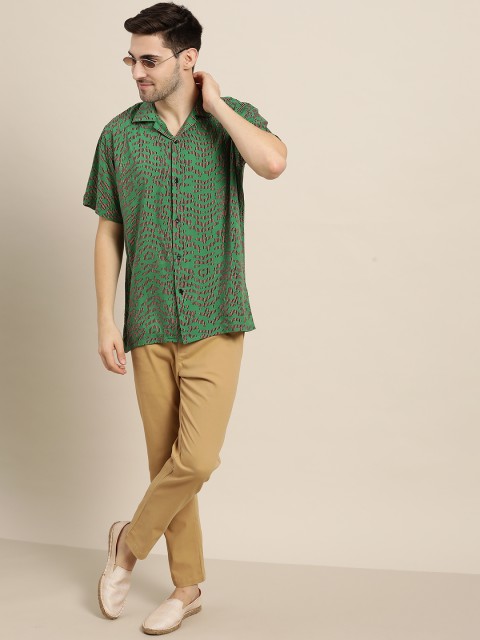 

Hancock Men Green Relaxed Opaque Printed Resort Shirt