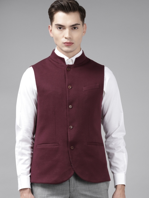 

Blackberrys Men Wine-Coloured & White Reversible Nehru Jacket, Burgundy