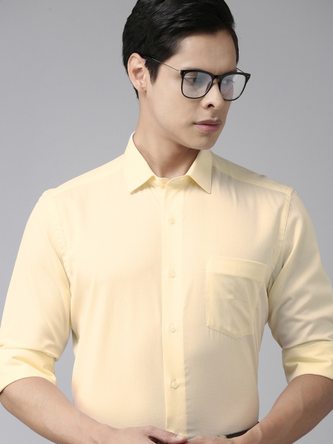 

Arrow Men Yellow Cotton Self-Design Formal Shirt