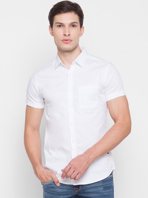 

SPYKAR Men White Slim Fit Opaque Cotton Casual Shirt