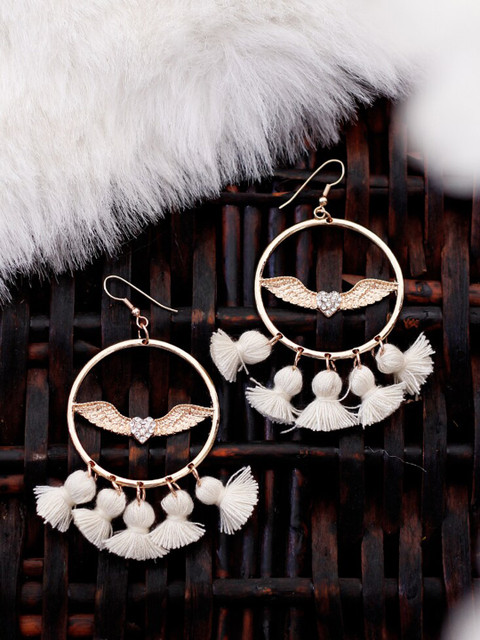 

Bellofox Gold-Toned Gold-Plated Contemporary Hoop Earrings