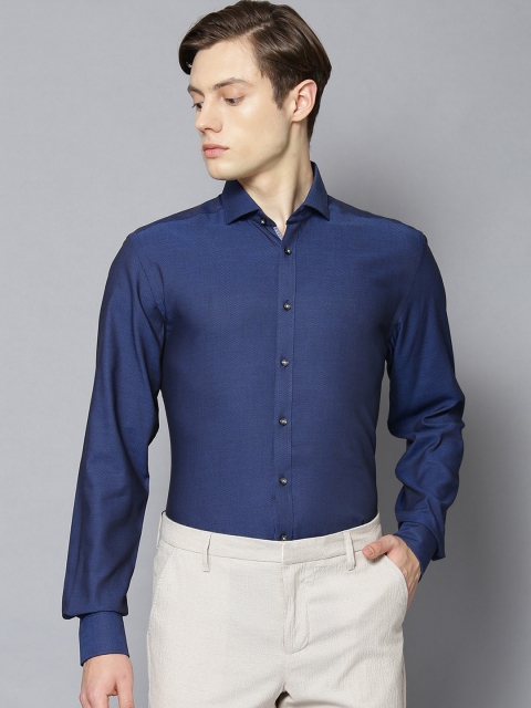 

Bruun & Stengade Men Navy Blue Slim Fit Opaque Casual Shirt