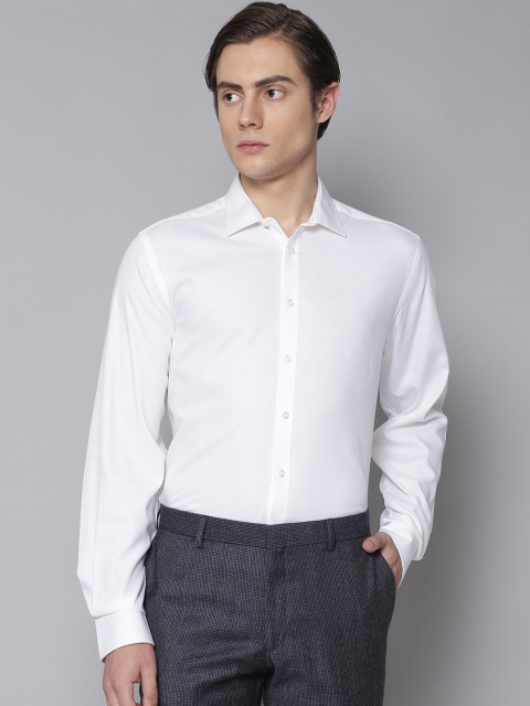 

Bruun & Stengade Men White Slim Fit Opaque Formal Shirt