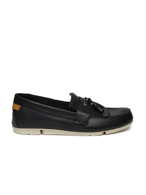 

Clarks Men Navy Solid Leather Loafers, Navy blue