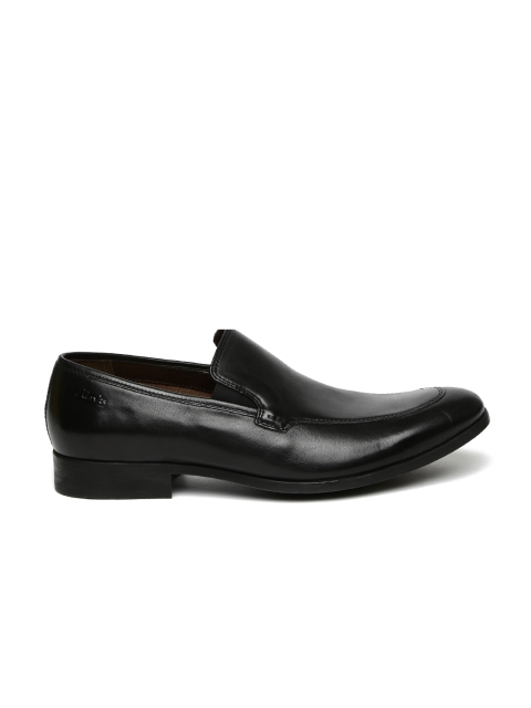 

Clarks Men Black Round-Toed Formal Leather Slip-On