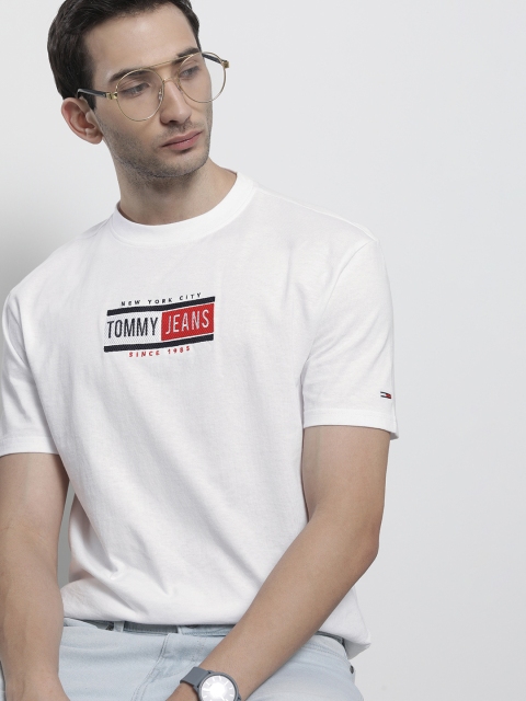 

Tommy Hilfiger Men White Brand Logo Embroidered Organic Cotton T-shirt