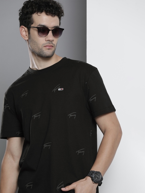 

Tommy Hilfiger Men Black Typography Printed Pure Cotton T-shirt