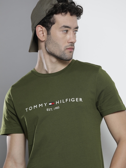 

Tommy Hilfiger Men Olive Green Printed Pure Cotton T-shirt