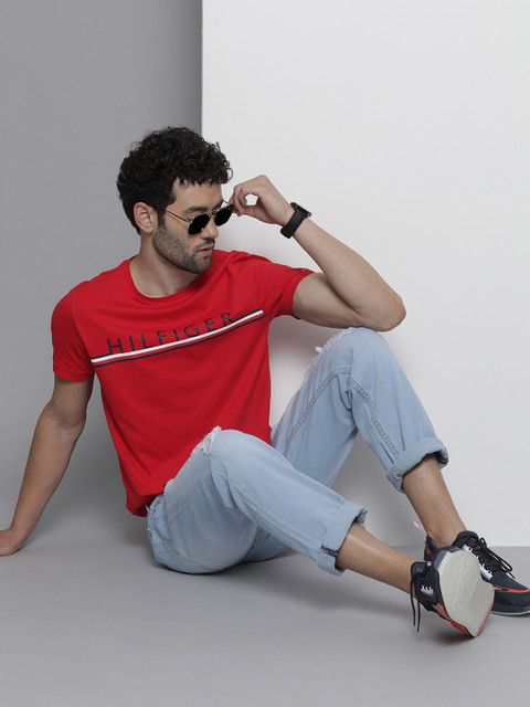 

Tommy Hilfiger Men Red Brand Logo Printed Organic Cotton T-shirt