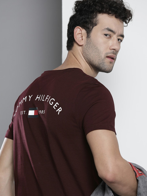 

Tommy Hilfiger Men Burgundy Pure Cotton T-shirt