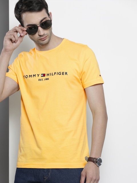 

Tommy Hilfiger Men Yellow Brand Logo Organic Cotton T-shirt