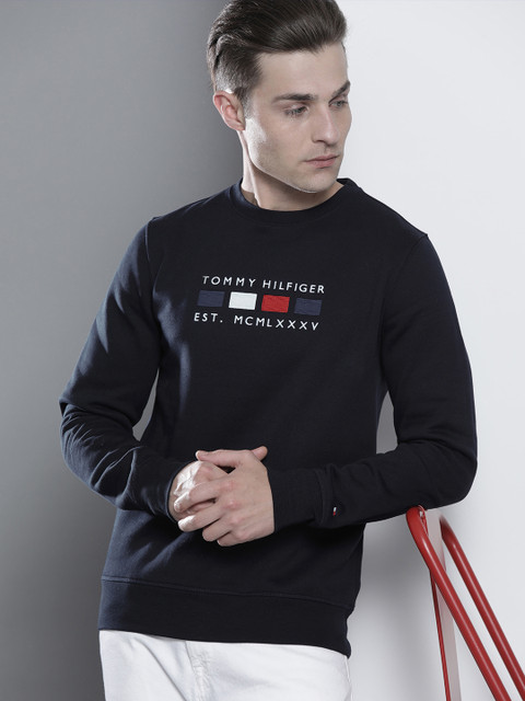 

Tommy Hilfiger Men Navy Blue Brand Logo Embroidered Sweatshirt