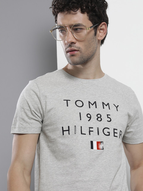 

Tommy Hilfiger Men Grey Melange Printed Organic Cotton Pure Cotton Organic Cotton T-shirt