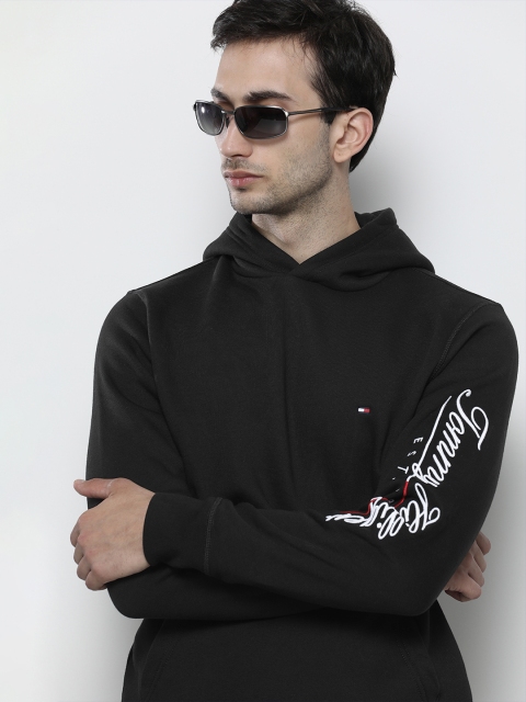

Tommy Hilfiger Men Black Embroidered Hooded Sweatshirt