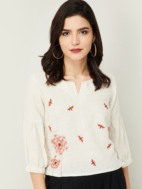 

Colour Me by Melange Off White Floral Embroidered Regular Crop Top