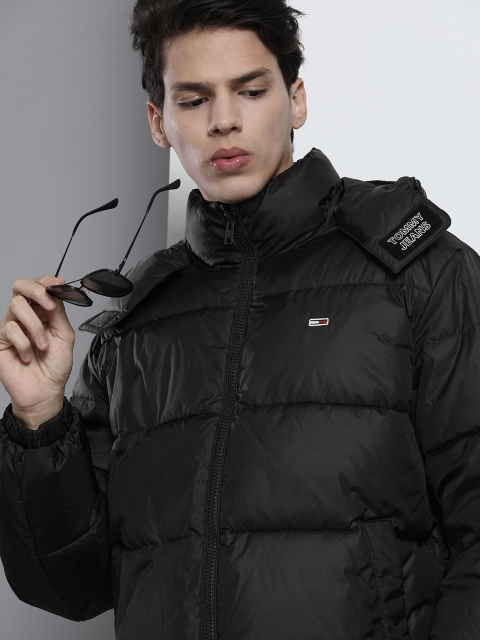 

Tommy Hilfiger Men Black Puffer Jacket