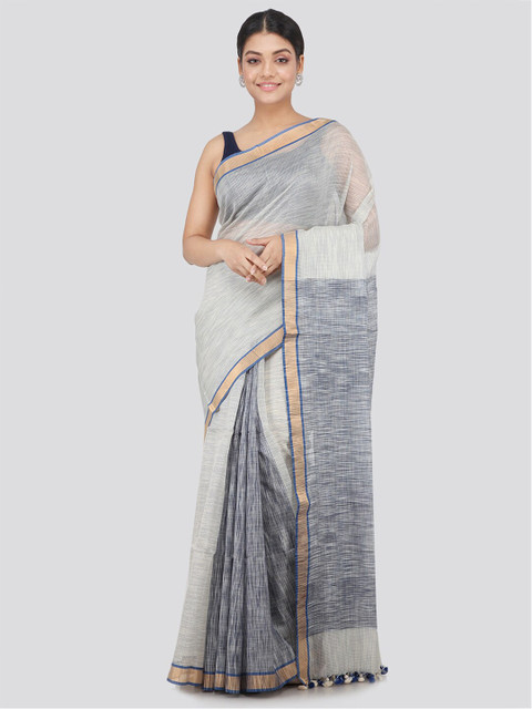 

PinkLoom White & Gold-Toned Silk Cotton Hadloom Sustainable Saree