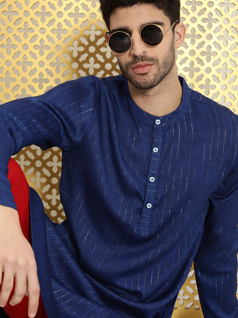

Ode by House of Pataudi Men Navy Blue & Red Striped JashnKurta with Trousers