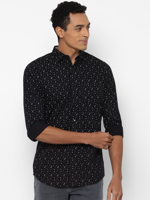 

Allen Solly Men Black Slim Fit Printed Casual Shirt