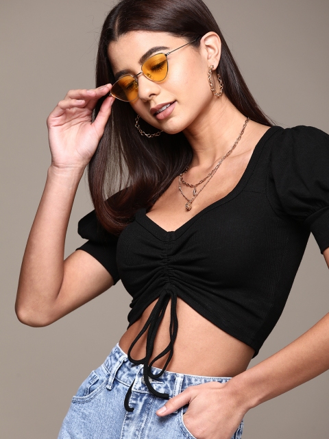 

URBANIC Black Pure Cotton Solid Fitted Crop Top