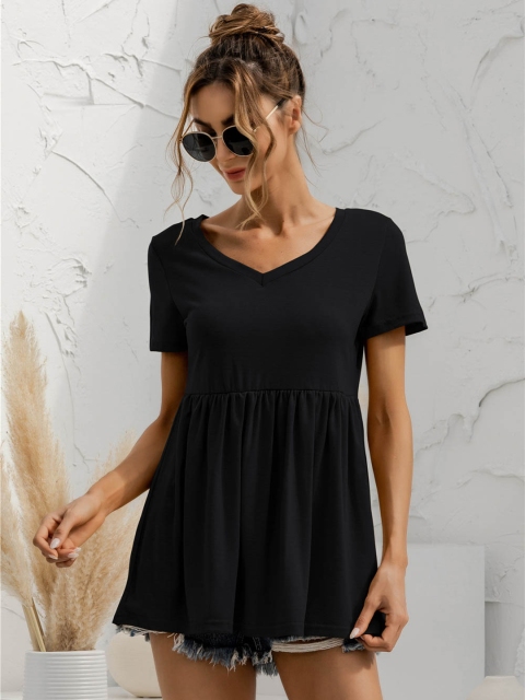 

URBANIC Black Solid A-Line Top