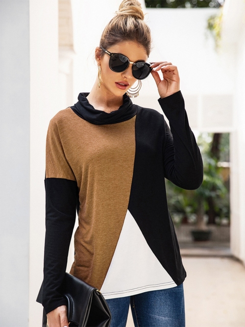 

URBANIC Women Brown & Black Colourblocked Relaxed Fit T-shirt