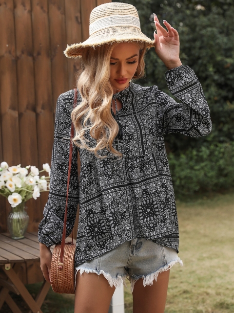 

URBANIC Black & White Tie-Up Neck Regular Top
