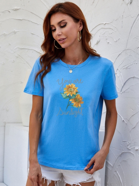 

URBANIC Women Blue & Mustard Yellow Floral Print Cotton T-shirt